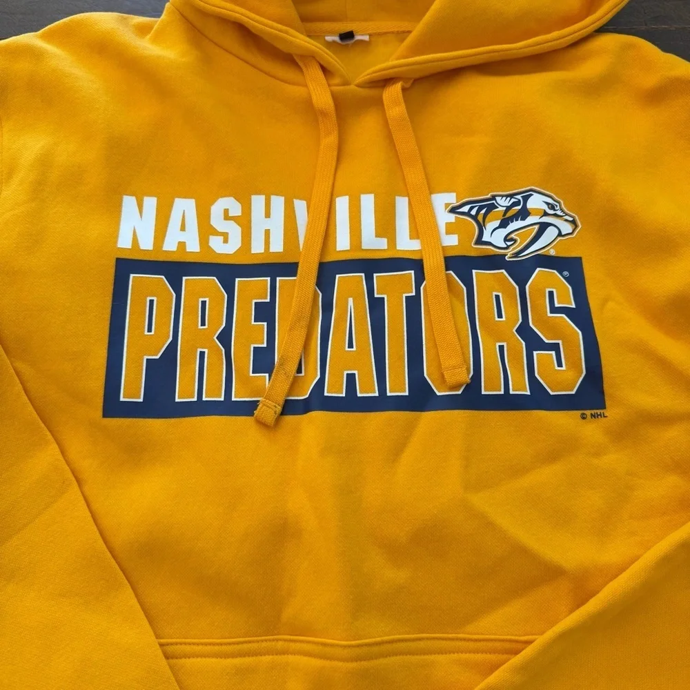 Yellow NHL Nashville Predators Hoodie - Picture 2 of 3